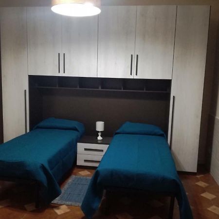 Casa Vacanza Petrulli ザッフェラーナ・エトネーア エクステリア 写真