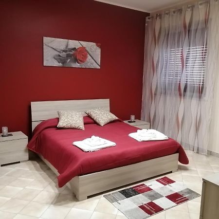 Casa Vacanza Petrulli ザッフェラーナ・エトネーア エクステリア 写真